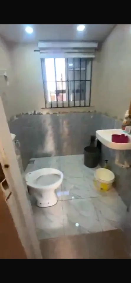Roomself contain YABA